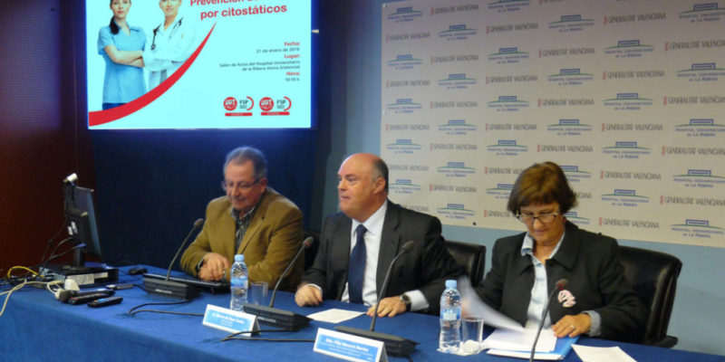El Hospital de La Ribera acoge una jornada sobre riesgos en medicamentos peligrosos organizada por UGT