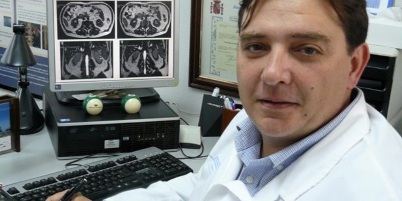 Entrevista en Salut i Força al Dr. Antonio Benedicto, Jefe del Servicio de Urología