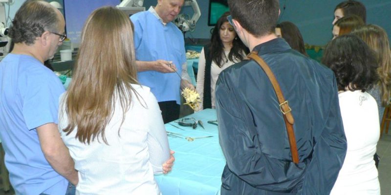 Profesionales sanitarios de la toda la Comunidad Valenciana se forman en el Hospital de La Ribera en neuroanatomía clínica
