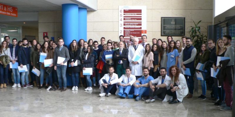 Más de 70 futuros médicos residentes se interesan por la Formación Especializada del Hospital de La Ribera