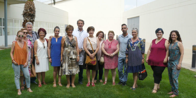 El “Foro La Ribera contra el Alzheimer” se reúne en el Hospital de Alzira para coordinar acciones de cara al Día Mundial de esta enfermedad
