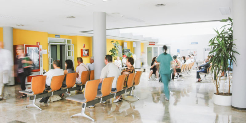 Cerca de 10.000 pacientes del Hospital de La Ribera utilizan ya el portal YOsalud para gestiones personales